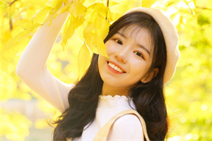 爱上海同城交友：Indulge in the Delicacies of Shanghai's Night Markets